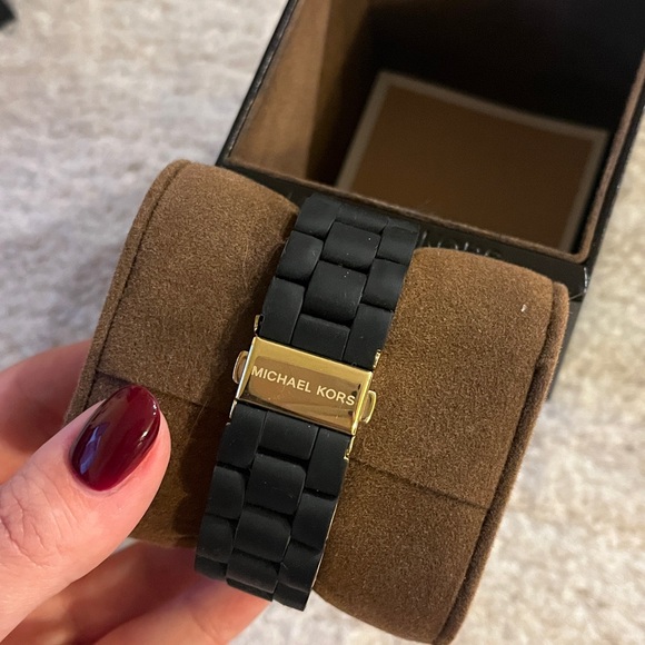 Michael Kors Runway Watch - Picture 4 of 9